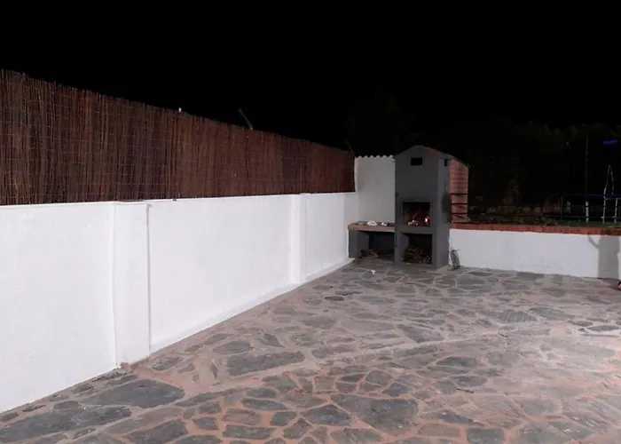 Independente Con Piscina Privada - Perfecto Familia Y Grupos Alacon