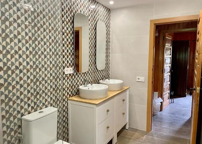 Independente Con Piscina Privada - Perfecto Familia Y Grupos Alacon