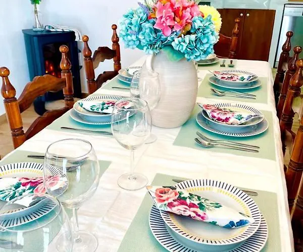 Villa Independente Con Piscina Privada - Perfecto Familia Y Grupos Alacon